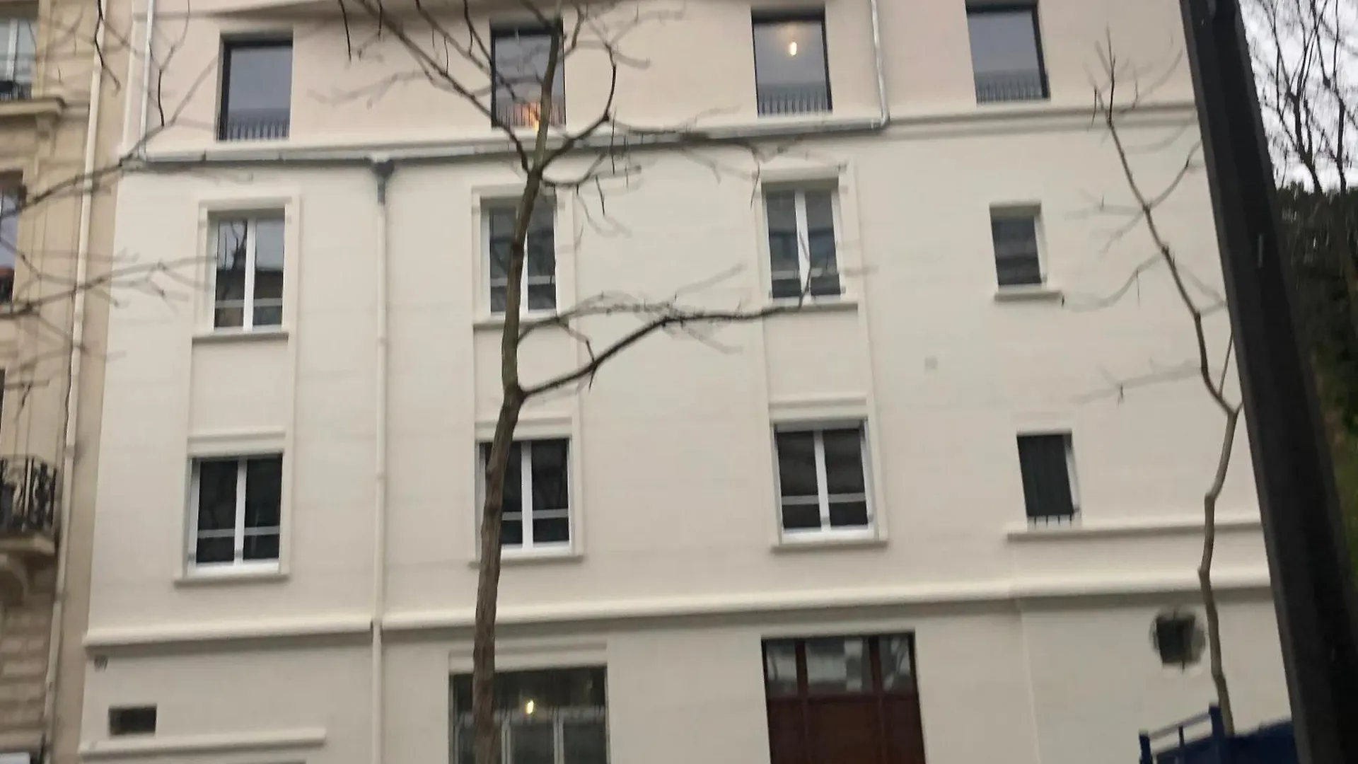 Urban Retreat In Paris